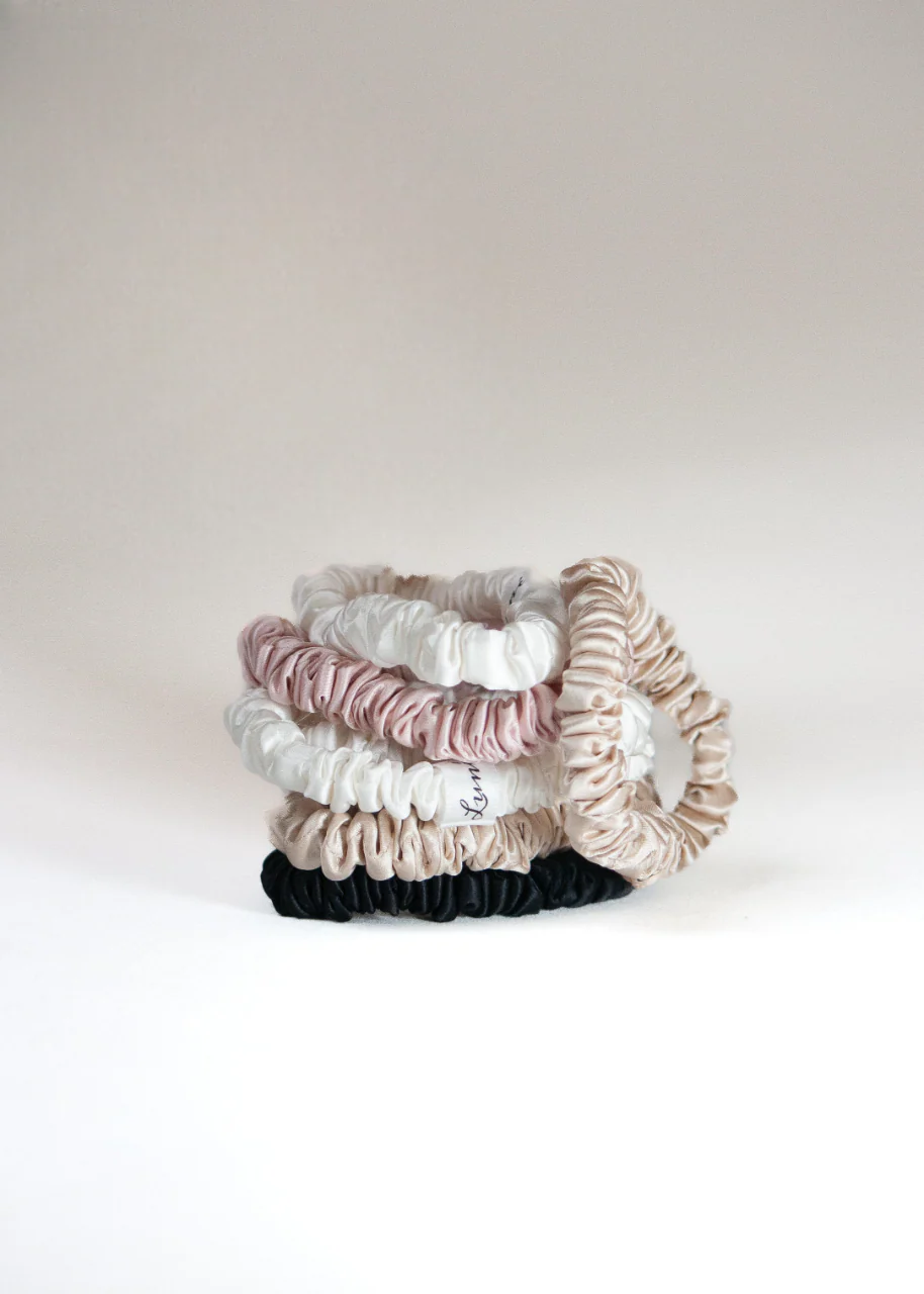 SILK SCRUNCHIE SET X 2